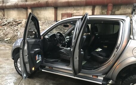 Mitsubishi L200 IV рестайлинг, 2014 год, 2 050 000 рублей, 5 фотография