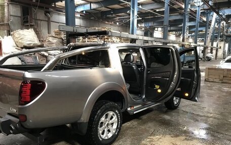 Mitsubishi L200 IV рестайлинг, 2014 год, 2 050 000 рублей, 4 фотография
