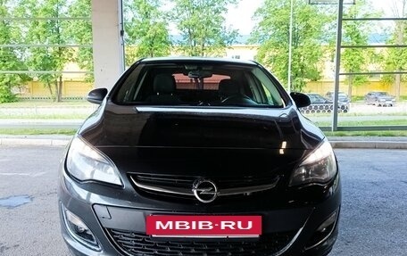 Opel Astra J, 2013 год, 890 000 рублей, 4 фотография