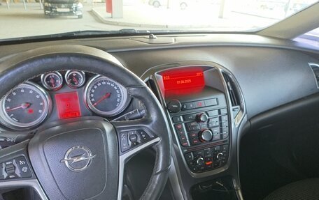 Opel Astra J, 2013 год, 890 000 рублей, 9 фотография