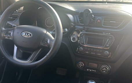 KIA Rio II, 2011 год, 790 000 рублей, 6 фотография
