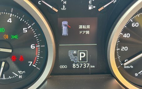 Toyota Land Cruiser 200, 2014 год, 3 800 000 рублей, 11 фотография