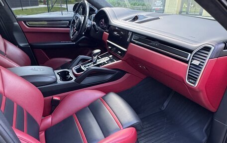 Porsche Cayenne III, 2021 год, 10 600 000 рублей, 9 фотография
