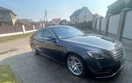 Mercedes-Benz S-Класс, 2018 год, 4 800 000 рублей, 38 фотография