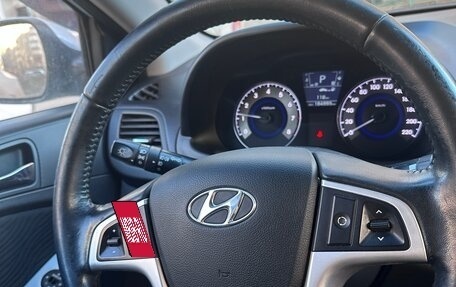 Hyundai Solaris II рестайлинг, 2012 год, 870 000 рублей, 11 фотография