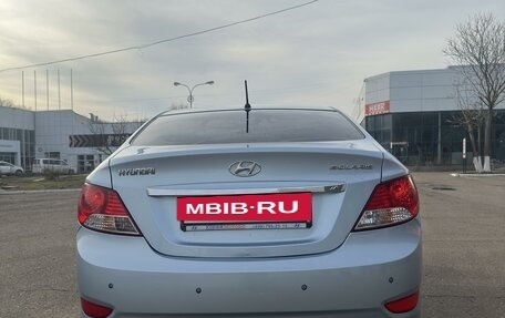 Hyundai Solaris II рестайлинг, 2012 год, 870 000 рублей, 6 фотография