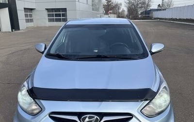Hyundai Solaris II рестайлинг, 2012 год, 870 000 рублей, 1 фотография