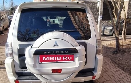 Mitsubishi Pajero IV, 2014 год, 2 167 000 рублей, 4 фотография