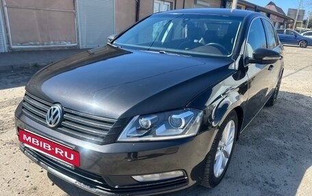 Volkswagen Passat B7, 2012 год, 960 000 рублей, 2 фотография