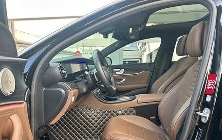 Mercedes-Benz E-Класс, 2021 год, 2 900 200 рублей, 4 фотография