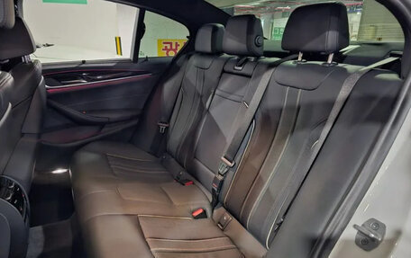 BMW 5 серия, 2022 год, 3 800 000 рублей, 21 фотография