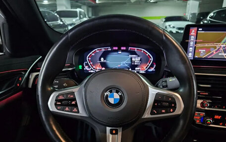 BMW 5 серия, 2022 год, 3 800 000 рублей, 18 фотография