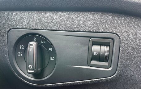 Volkswagen Tiguan II, 2017 год, 1 999 000 рублей, 6 фотография