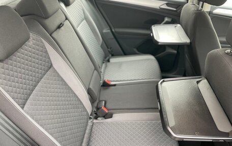 Volkswagen Tiguan II, 2017 год, 1 999 000 рублей, 19 фотография