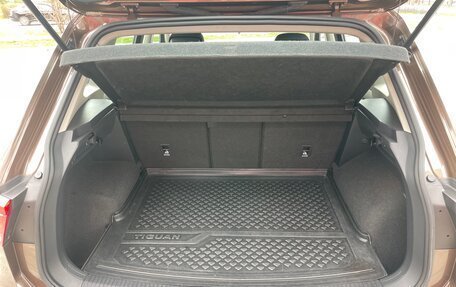 Volkswagen Tiguan II, 2017 год, 1 999 000 рублей, 16 фотография