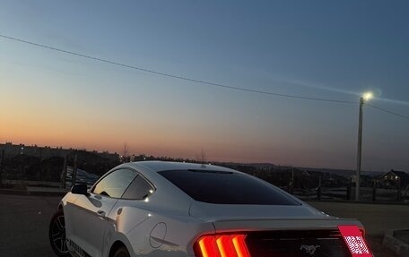 Ford Mustang VI рестайлинг, 2018 год, 2 800 000 рублей, 9 фотография