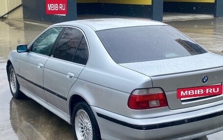BMW 5 серия, 2001 год, 525 000 рублей, 2 фотография