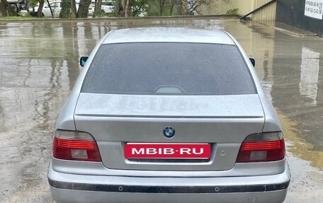 BMW 5 серия, 2001 год, 525 000 рублей, 3 фотография