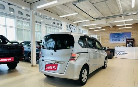 Honda Freed I, 2012 год, 1 099 999 рублей, 6 фотография