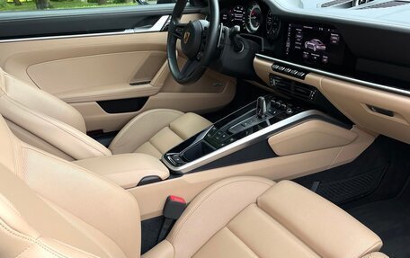 Porsche 911, 2021 год, 15 590 000 рублей, 2 фотография