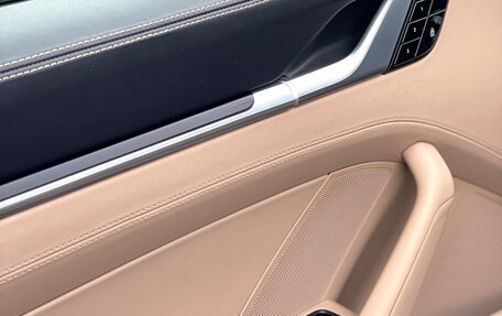 Porsche 911, 2021 год, 15 590 000 рублей, 12 фотография