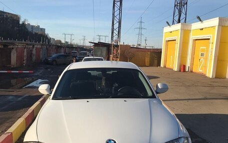 BMW 1 серия, 2011 год, 870 000 рублей, 2 фотография