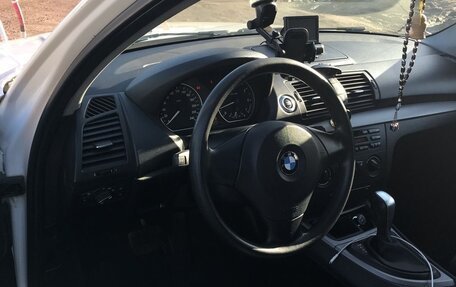 BMW 1 серия, 2011 год, 870 000 рублей, 9 фотография