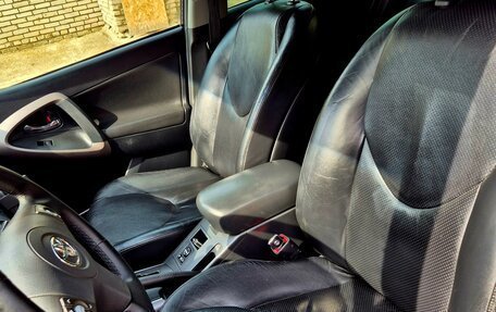 Toyota RAV4, 2006 год, 1 495 000 рублей, 13 фотография