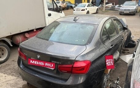 BMW 3 серия, 2018 год, 690 000 рублей, 4 фотография