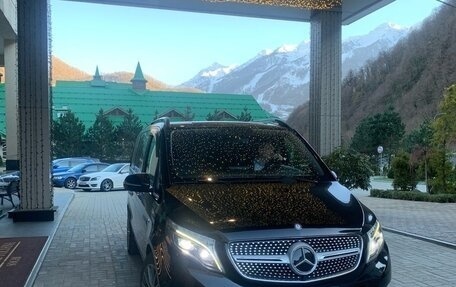 Mercedes-Benz V-Класс, 2014 год, 3 350 000 рублей, 1 фотография