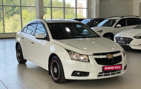 Chevrolet Cruze II, 2011 год, 699 000 рублей, 1 фотография