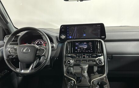 Lexus LX, 2024 год, 24 800 000 рублей, 11 фотография