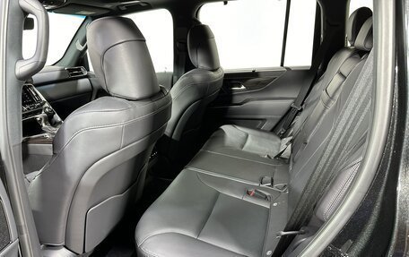 Lexus LX, 2024 год, 24 800 000 рублей, 14 фотография