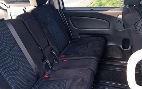 Nissan Serena IV, 2014 год, 1 350 000 рублей, 2 фотография