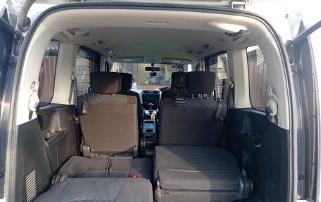 Nissan Serena IV, 2014 год, 1 350 000 рублей, 10 фотография