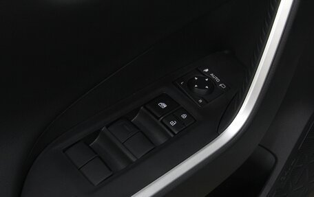 Toyota RAV4, 2024 год, 3 988 000 рублей, 10 фотография