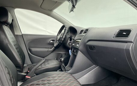 Volkswagen Polo VI (EU Market), 2012 год, 840 000 рублей, 11 фотография