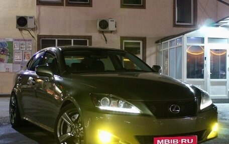 Lexus IS II рестайлинг 2, 2006 год, 1 200 000 рублей, 12 фотография