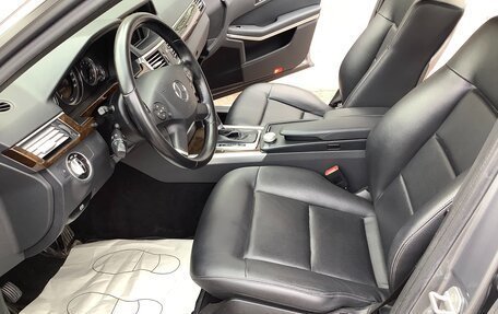 Mercedes-Benz E-Класс, 2011 год, 1 365 000 рублей, 9 фотография