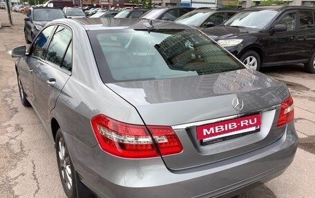 Mercedes-Benz E-Класс, 2011 год, 1 365 000 рублей, 4 фотография