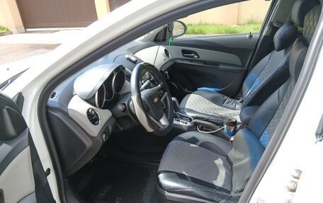 Chevrolet Cruze II, 2014 год, 720 000 рублей, 4 фотография