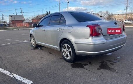 Toyota Avensis III рестайлинг, 2007 год, 750 000 рублей, 5 фотография