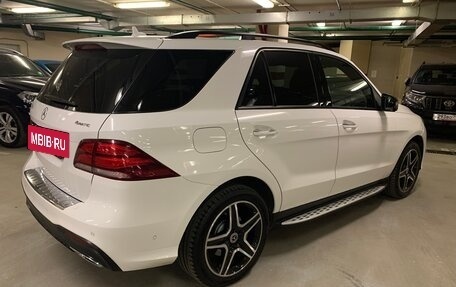 Mercedes-Benz GLE, 2017 год, 3 540 000 рублей, 4 фотография