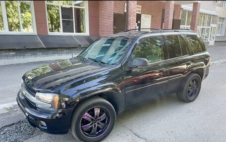 Chevrolet TrailBlazer II, 2005 год, 550 000 рублей, 2 фотография