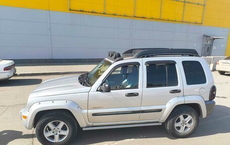 Jeep Liberty (North America) I, 2003 год, 670 000 рублей, 6 фотография