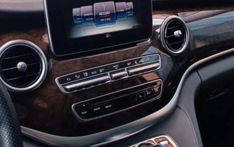 Mercedes-Benz V-Класс, 2014 год, 3 350 000 рублей, 7 фотография