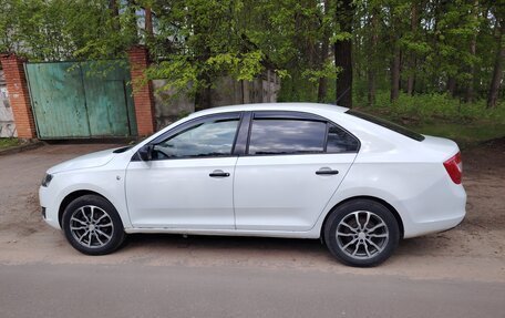 Skoda Rapid I, 2017 год, 700 000 рублей, 4 фотография