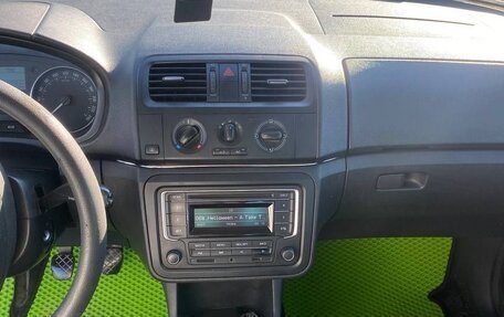 Skoda Fabia II, 2013 год, 580 000 рублей, 7 фотография