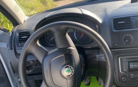 Skoda Fabia II, 2013 год, 580 000 рублей, 10 фотография