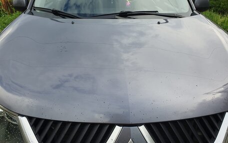 Mitsubishi Outlander III рестайлинг 3, 2007 год, 800 000 рублей, 12 фотография